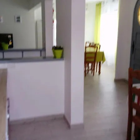 Baratzean Apartment *